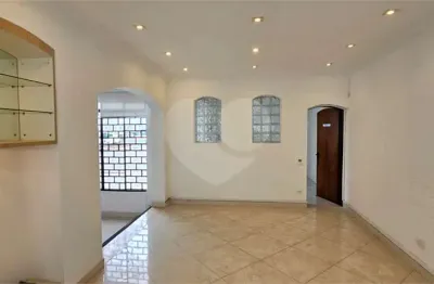 Casa comercial para alugar em Alto de Pinheiros, São Paulo 