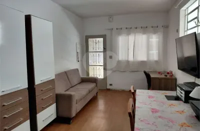 Casa com 2 quartos à venda na Rua Ivan Curvelo, 153, Vila Leopoldina, São Paulo