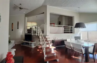 Casa com 4 quartos para alugar em City América, São Paulo 