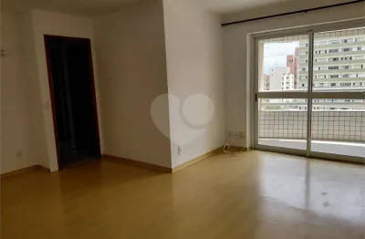 Apartamento com 3 quartos para alugar na Rua Alves Guimarães, 1133, Pinheiros, São Paulo