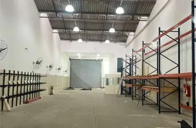 Barracão / Galpão / Depósito para alugar na Rua Santa Francisca, 352, Vila Jaguara, São Paulo