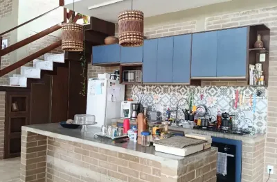 Casa linda no condomínio park jatobá, ventilada e aconchegante