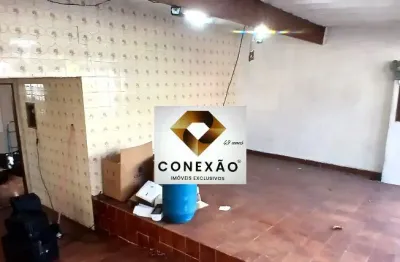 Sobrado à venda com 2 dormitórios, 2 garagens e 3 pavimentos - terreno com 140m²