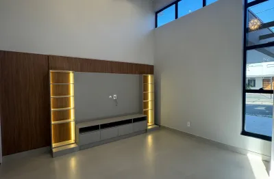 Linda casa térrea nova no condomínio jardim montreal