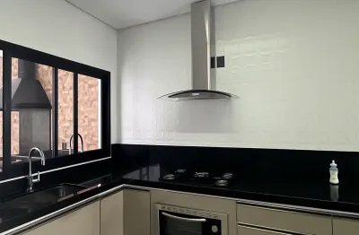 Casa em condomínio fechado com 3 quartos para alugar na Alameda Ezequiel Mantoanelli, 618, Villaggio Di Itaici, Indaiatuba