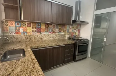 Casa térrea repleta de planejados no condomínio jardim montreal