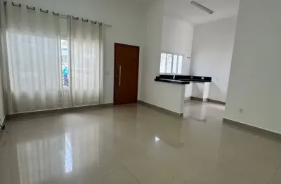 Casa térrea em condomínio fechado, lazer completo e valor imperdível