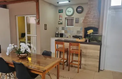 Sobrado aconchegante no condomínio guarantãs em indaiatuba