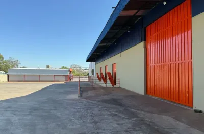 Galpão com Área total de 3.400 m2  (Preço Global com tudo incluso: IPTU/ENERGIA/ÁGUA)) com Escritório/cozinha e 3 Docas com Pátio de 2.400m2 para Carretas