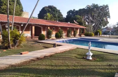 Chácara á venda ou locação no condomínio vale das laranjeiras