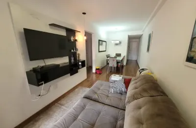 Apartamento à venda 84m², 3 quartos sendo 1 suíte, 2 banheiros e 2 vagas.