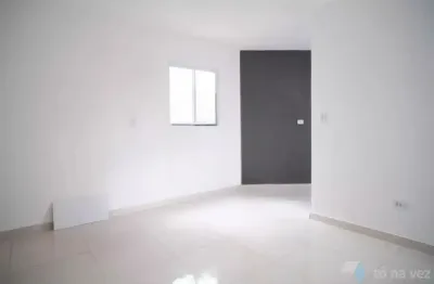 Apartamento à venda com 56m², 2 quartos sendo 1 suíte e 2 banheiros.