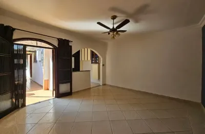 Casa à venda com 140m² com 3 dormitórios na vila vivaldi, são bernardo do campo