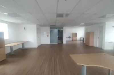 Sala Comercial para aluguel com 127 m² no Rudge Ramos, São Bernardo do Campo - SP