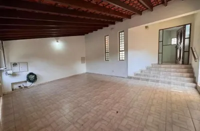 Casa com 3 quartos à venda no jardim europa, bragança paulista  por r$ 850.000