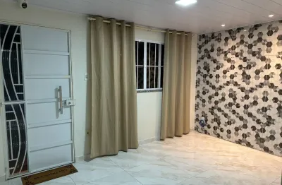Casa com 2 quartos à venda na Avenida Silves, 305, Cachoeirinha, Manaus
