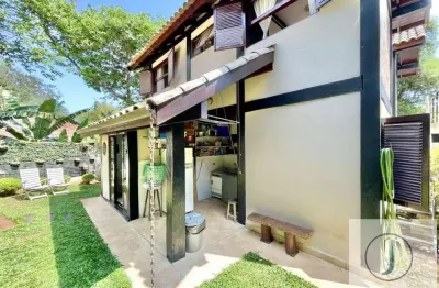 Casa em condomínio fechado com 3 quartos à venda na Rua Três Rios, 04, Granja Viana, Carapicuíba