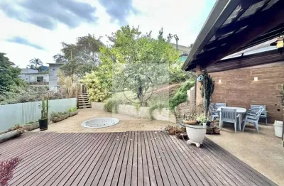 Casa em condomínio fechado com 3 quartos à venda na Alameda Água Marinha, 711, Granja Viana, Carapicuíba