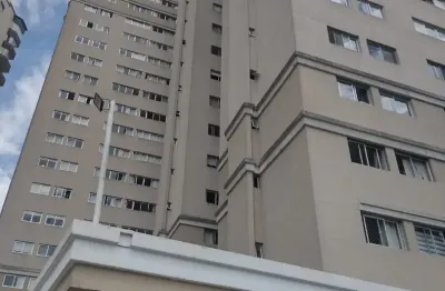 Água verde - apartamento amplo, andar alto, ótima localização