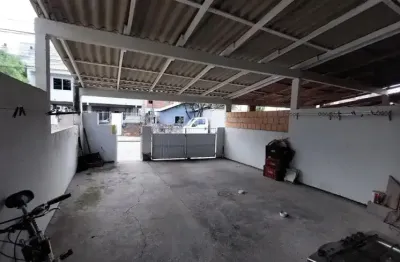 Não financiavel-sobrado bem localizado na barra do aririu em palhoça sc - melhor preço da região