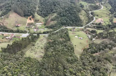 Sítio em águas mornas com ótima localização - 120 mil m2  e compra e venda c procedencia