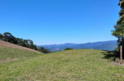 Lindo terreno de 8 hectares com escritura pública a 250 metros da BR 282  em Santa Isabel Águas Mornas