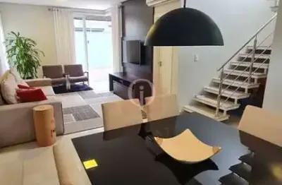Residência no cond. drei haus no bairro bom retiro em joinville/sc