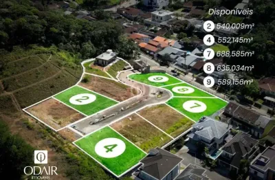 Terrenos a venda em condomínio fechado de alto padrão no bairro América em Joinville/SC.