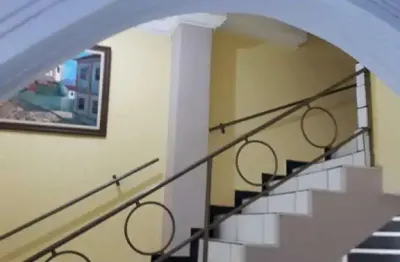 Casa com 3 quartos à venda no Monção, Taubaté 