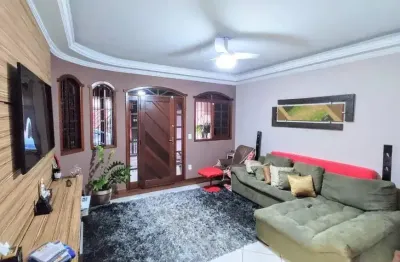 Casa com 3 quartos à venda na Avenida Dezenove de Fevereiro, 2121, Km 18, Osasco