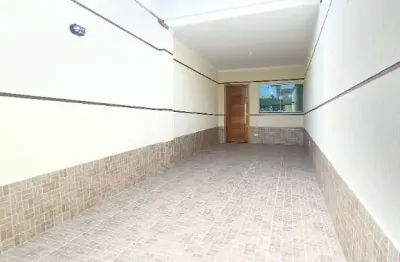 Casa à venda na vila medeiros com 3 suítes e 2 vagas de garagem
