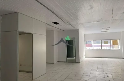 Sala comercial para alugar na rua professor rômulo almeida, 62, acupe de brotas, salvador, 138 m2 por r$ 1.800