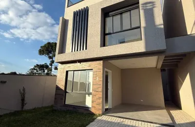 Casa à venda na Rua José Wosch Sobrinho, Tingui, Curitiba