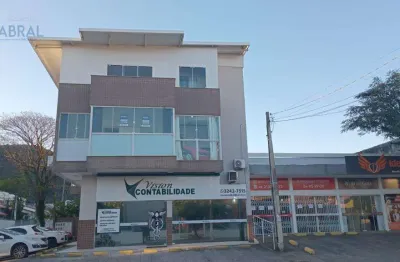 Sala comercial para alugar na avenida das tipuanas, 1084, madri, palhoça, 36 m2 por r$ 1.350 por ano