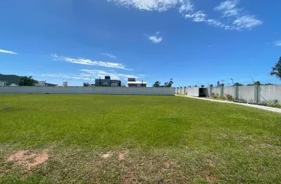 Terreno em condomínio arabuta alto padrão - campeche