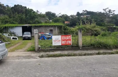 Terreno à venda na Servidão Izabel João Jacinto, 55, Sambaqui, Florianópolis