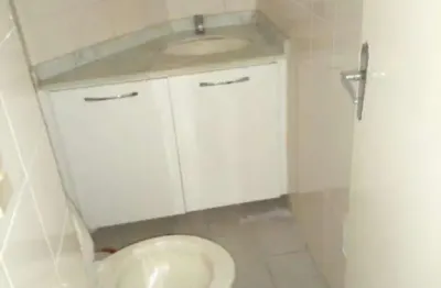 Sala comercial com 1 sala para alugar na Rua Felipe Schmidt, 515, Centro, Florianópolis