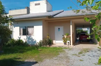 Casa com 3 quartos à venda na Rua Francisco João Lucas, 388, Barra do Aririú, Palhoça