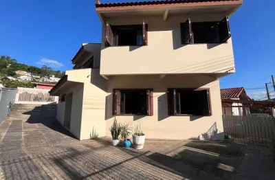 Ampla casa a venda, saco dos limões - florianópolis