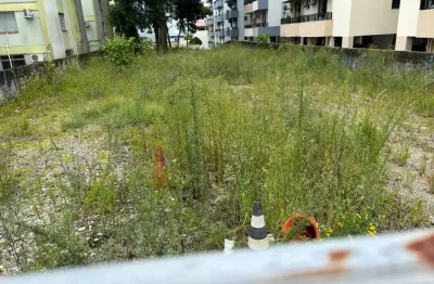 Terreno à venda na Rua General Eurico Gaspar Dutra, 631, Estreito, Florianópolis