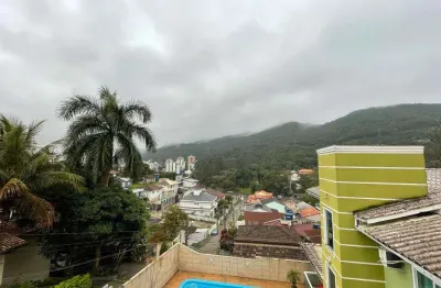 Casa com 5 quartos para alugar na Rua Maria Alexandre Machado, 303, Itacorubi, Florianópolis