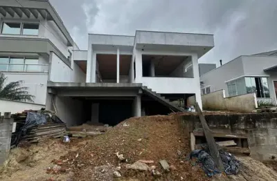 Casa de alto padrão em construção - pedra branca, palhoça