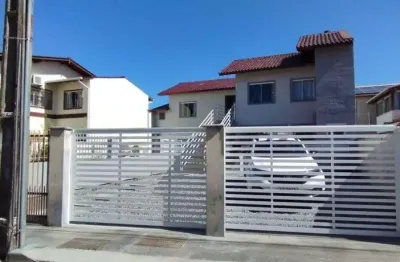 Apartamento com 2 quartos para alugar na Rua José Xavier da Rosa, 613, Carianos, Florianópolis