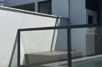 Casa com 3 quartos para alugar na Avenida Tucumã, 145, Campeche, Florianópolis