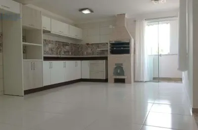 Cobertura com 3 quartos para alugar na Avenida das Tipuanas, 1084, São Sebastião, Palhoça