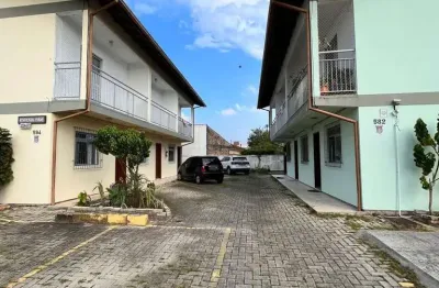Kitnet / Stúdio para alugar na Rua José Xavier da Rosa, 594, Carianos, Florianópolis