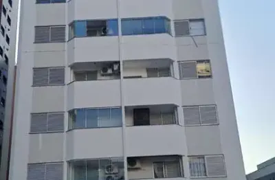 Apartamento com 3 quartos à venda na Rua Santo Inácio de Loyola, 64, Centro, Florianópolis