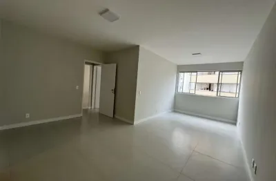 Apartamento com 3 quartos à venda na Avenida Hercílio Luz, 839, Centro, Florianópolis