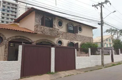 Casa com 5 quartos para alugar na Rua Saldanha da Gama, 688, Barreiros, São José