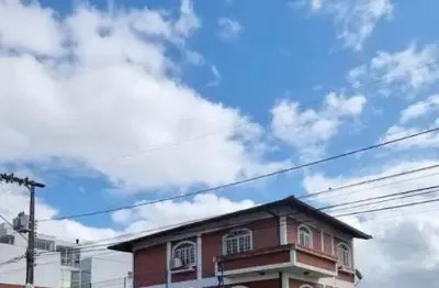 Prédio à venda na Rua Hidalgo Araújo, 55, Jardim Cidade de Florianópolis, São José